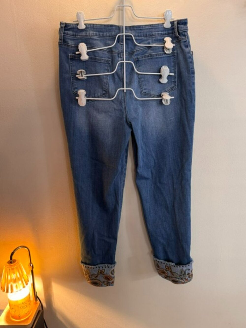 Chico's So Slimming Ankle Jeans w/distinct embroidered paisley cuffs - Picture 3 of 3